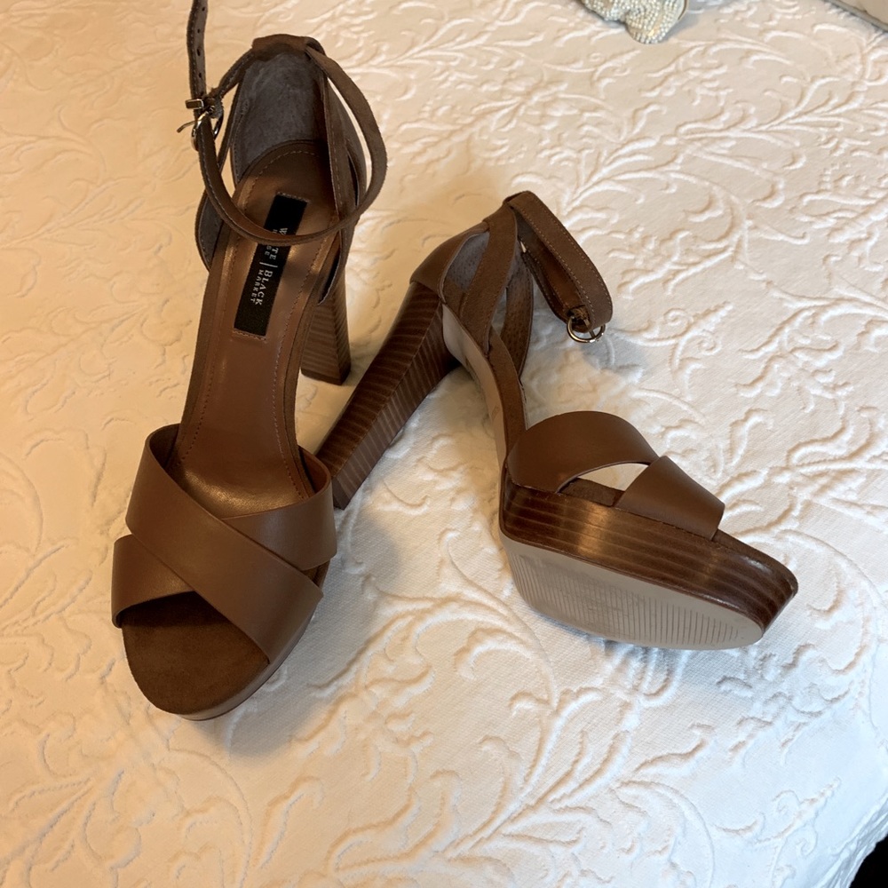 White House Black Market heels